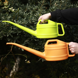 Long-Spout Watering Can – Precise Pour, Ergonomic Handle & 3 Colors