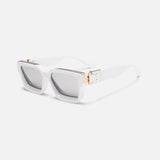 Unisex Square Sunglasses – Polarized Lenses, Metal Hinge Detail & Oversized Frame