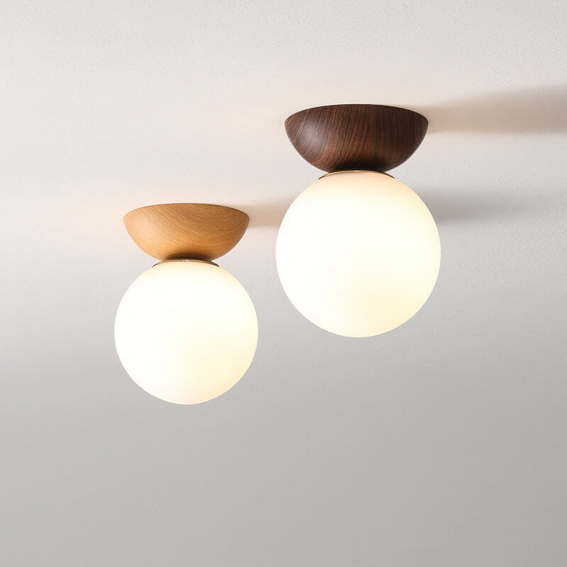 Optimized Product Title: "Moderne Glaskugel Deckenleuchte – Elegante Deckenlampe für Wohnräume, Schlafzimmer & Flure" 

This title includes relevant keywords while providing more detail about the product's style and potential uses, which can improve visib