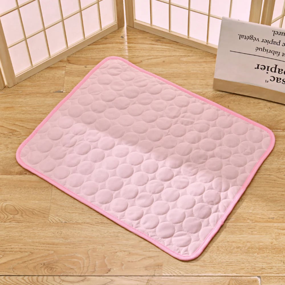 Self-Cooling Dog Mat – Washable Cover, Non-Slip Base & Sizes XS to 2XL