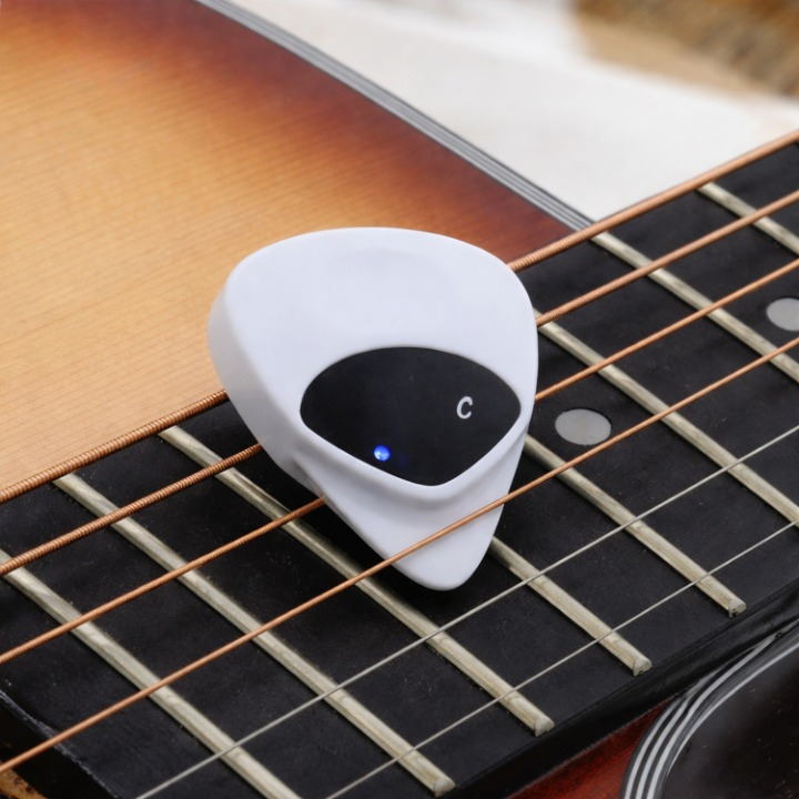 Guitar Tuner Pick with LCD Display – Compact 2-in-1 for Guitar, Bass & Ukulele