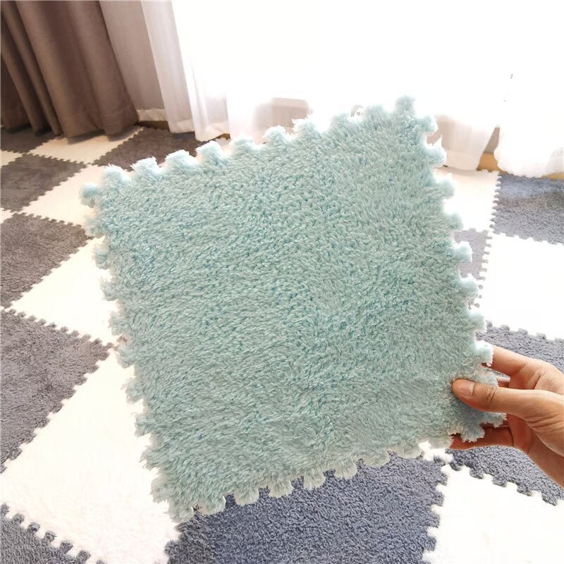Plush Puzzle Rug Tiles – Foam, 30×30cm & Non-Slip Interlocking