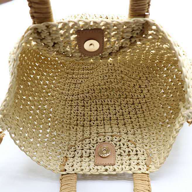 Woven Straw Beach Bag – Wooden Handle, Leather Strap & Spacious