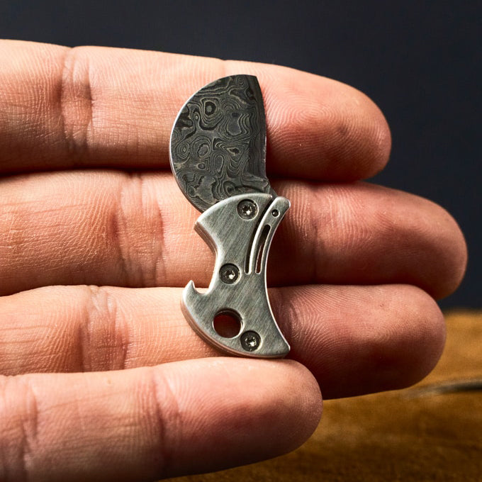 Mini Titanium Bottle Opener – Damascus Steel Blade, Keychain Size & 4.46cm Compact