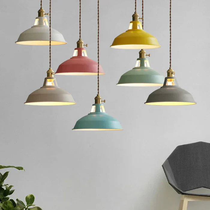 IronGlow Hanging Lamp detail