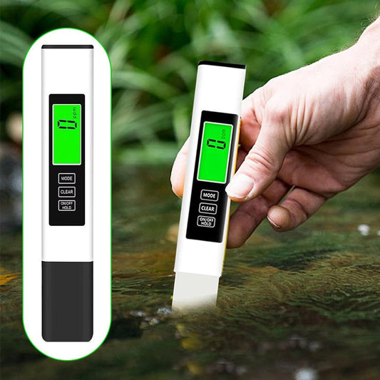 4-in-1 Digital Water Tester – TDS, EC, Temperature & Titanium Probe