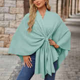 Enhanced Product Title: "Lia™ Stylish Schicker Poncho - Trendy Women's Outerwear for All Seasons" 

This title includes keywords that potential customers might search for, such as "stylish," "trendy," and "women's outerwear," while still highlighting the