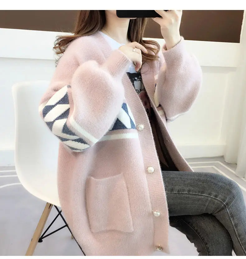 Fall Magic Plus-Size Cozy Knitted Sweater - Perfect for Autumn Comfort