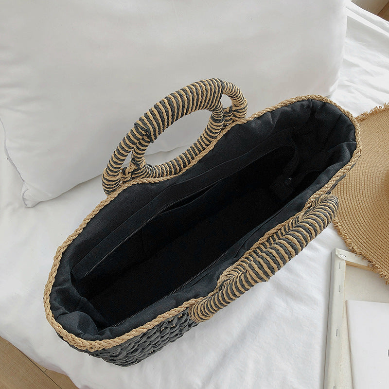 Woven Beach Bag – Round Handles, Spacious & Boho Design