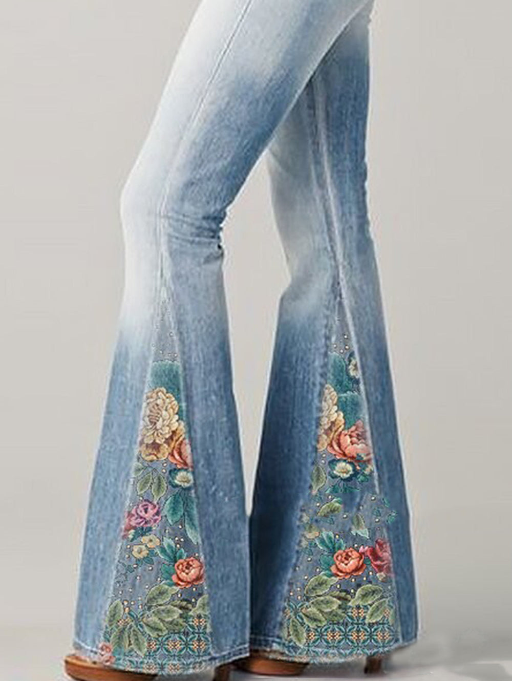 Luna – Trendy Flared Jeans
