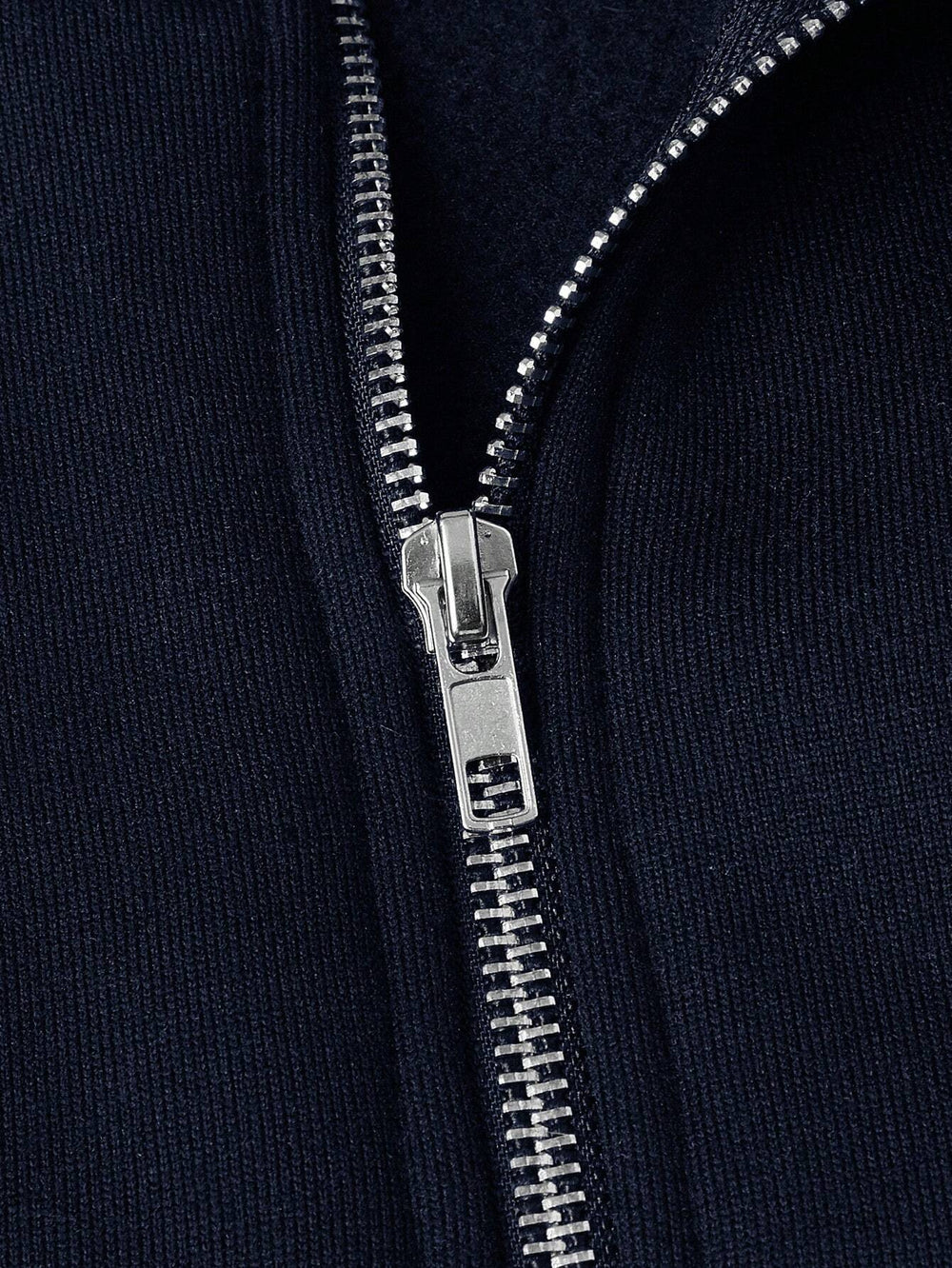 Enhanced Product Title: "Simon Half-Zip Leisure Pullover - Buy 1, Get 1 Free | Stylish & Comfortable Sweater for Everyday Wear" 

This title includes relevant keywords for better visibility while clearly highlighting the promotional offer.