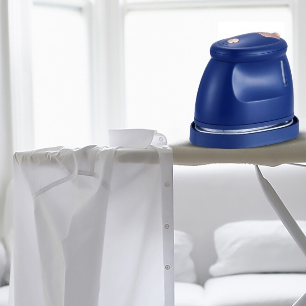 Compact Handheld Garment Steamer – Travel-Size, Fast-Heat & 12.5cm