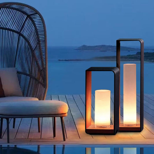Outdoor Light – Modern Square Design, Waterproof Build & Solar LED Power
