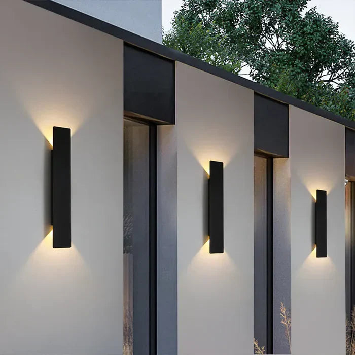 LED Outdoor Wall Light – Up & Down Beam, IP65 Waterproof, Aluminum Housing