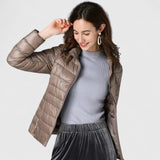 Optimized Product Title: "Melorynne Elegante Damenjacke - Stilvolle, Hochwertige Übergangsjacke für Modebewusste Frauen" 

This title includes relevant keywords, specifies the target audience (women), and highlights key features (stylish, high-quality, tr