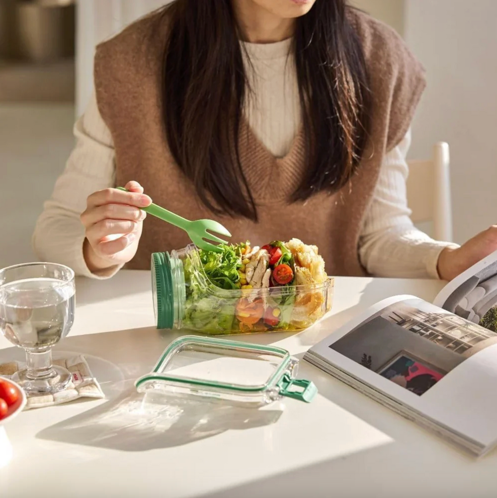 Layered Salad Container – Leak-Proof Dressing Cup, 1.1L, BPA-Free Tritan