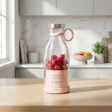 Enhanced Product Title: **Tragbarer Saftmixer mit USB-Aufladung – Ideal für Smoothies und Fruchtsäfte unterwegs** 

This title includes relevant keywords and phrases that can improve visibility and appeal to potential buyers.
