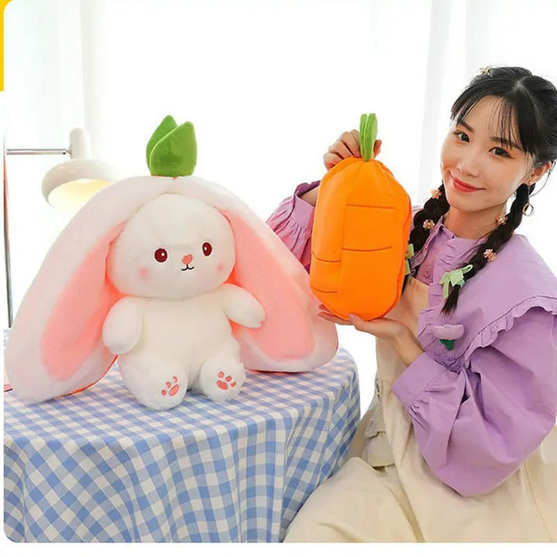 Enhanced Product Title: "Kuschelhase mit Geheimfach – Wählen Sie zwischen Karotten- oder Erdbeerdesign – Perfektes Kuscheltier für Kinder" 

This title includes relevant keywords, highlights the unique features, and emphasizes the target audience, making