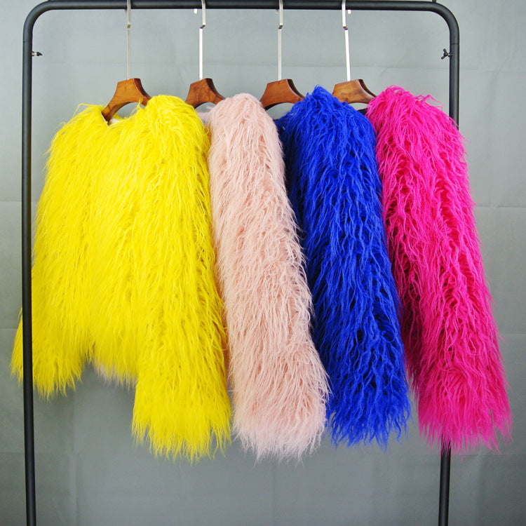 Soraya – Elegant Faux Fur Coat