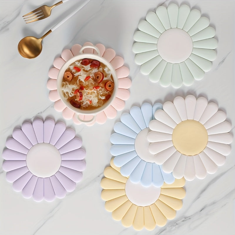Daisy Silicone Trivet – Heat-Resistant to 230°C, Non-Slip & 25cm 2-Pack