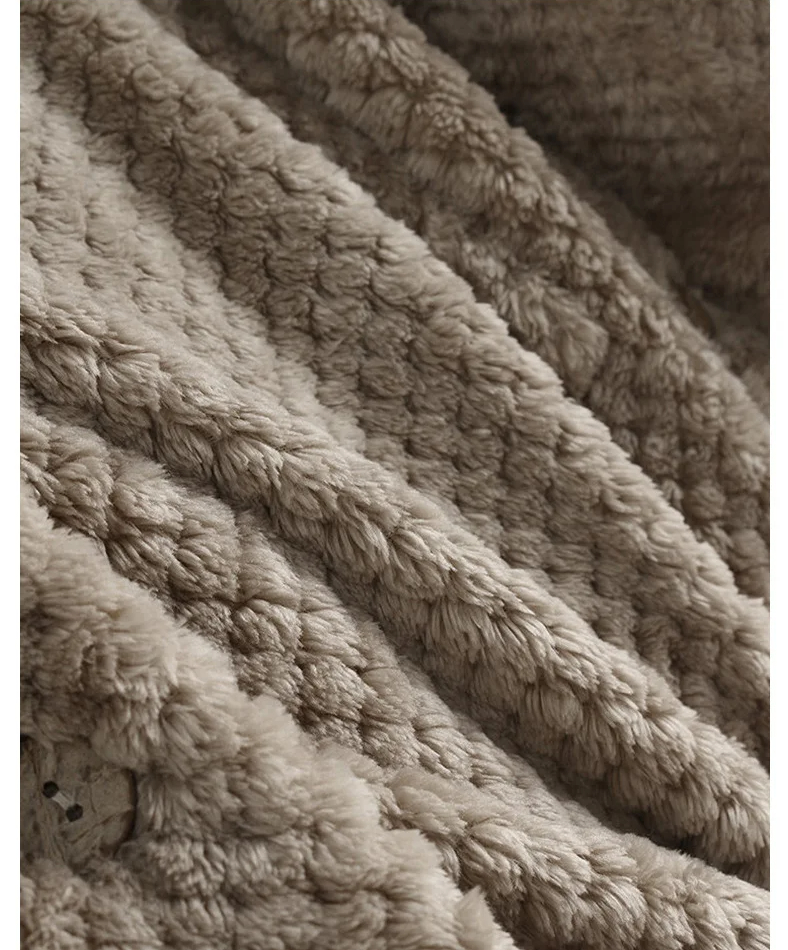 Chic Plus-Size Winter Coat with Hood - Luxurious Velvety Fabric for Ultimate Warmth & Style in Cold Weather