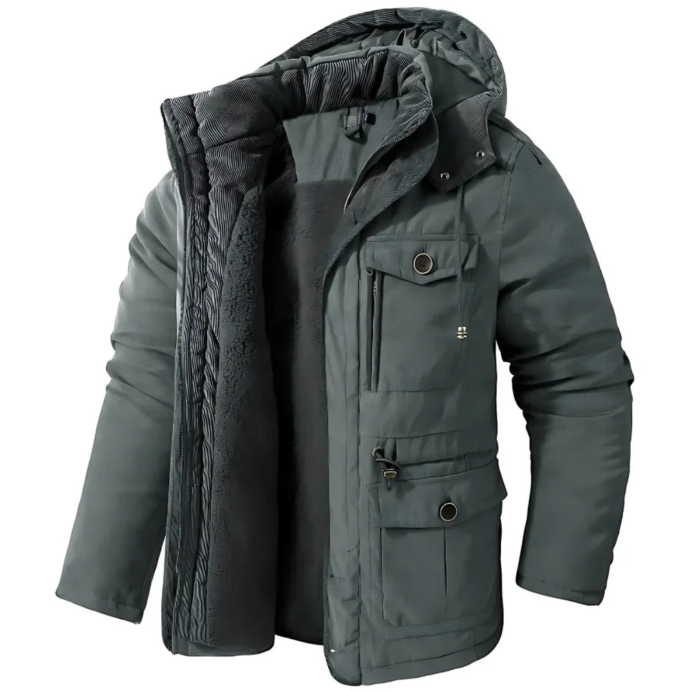 Enhanced Product Title: "Chris - Wasserdichte & Winddichte Winterjacke für Herren | Warm & Strapazierfähig | Perfekt für Outdoor-Aktivitäten" 

This title includes keywords that potential customers might search for while also highlighting key features and