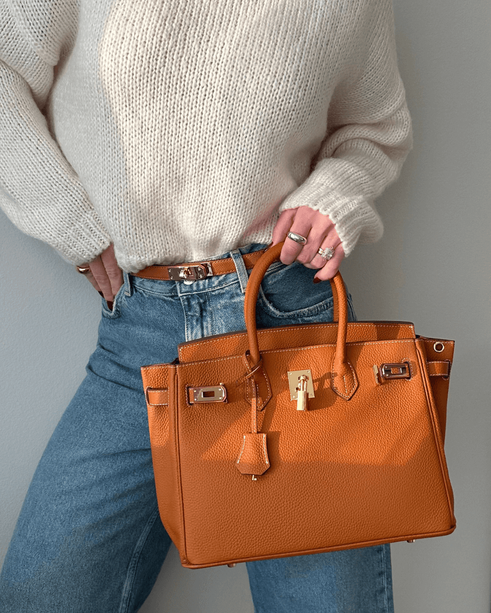Liana – Stylish Leather Handbag