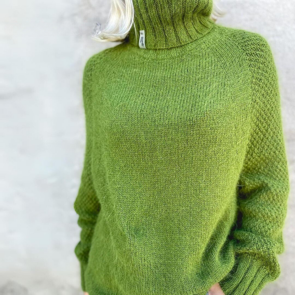 Enhanced Product Title: **Eleganza™ Angela Rollkragenpullover in Apfelgrün – Eleganter Damenpullover für stilvolle Looks** 

This title includes relevant keywords for better visibility while maintaining clarity and appeal.