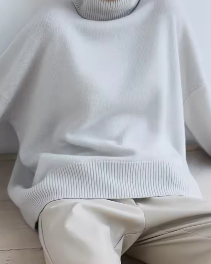 Lesley Oversized Roll Neck Sweater - Cozy Knit Pullover for Women