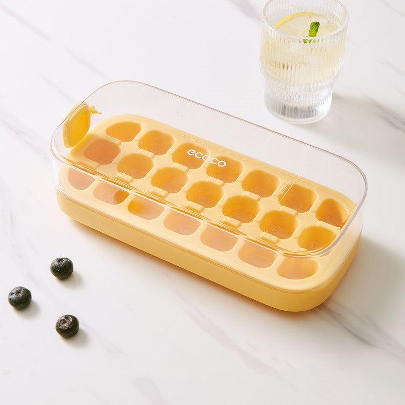 Ice Cube Tray with Push Mechanism
