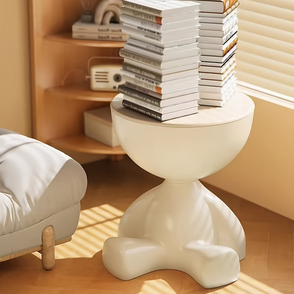 Bear-Shaped Side Table – Durable Plastic, Sculptural Design & Black or White