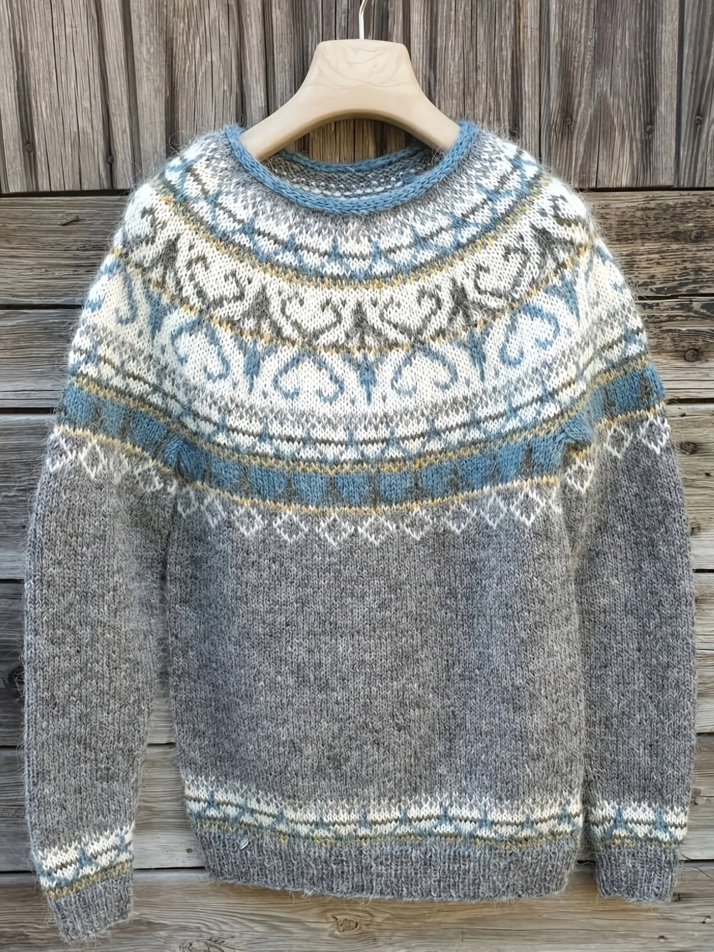 Enhanced Product Title: "Lea - Eleganter und Bequemer Pullover für Damen | Stilvoller Strickpullover für Alltag und Freizeit" 

This title includes relevant keywords while maintaining clarity and appeal for potential customers.