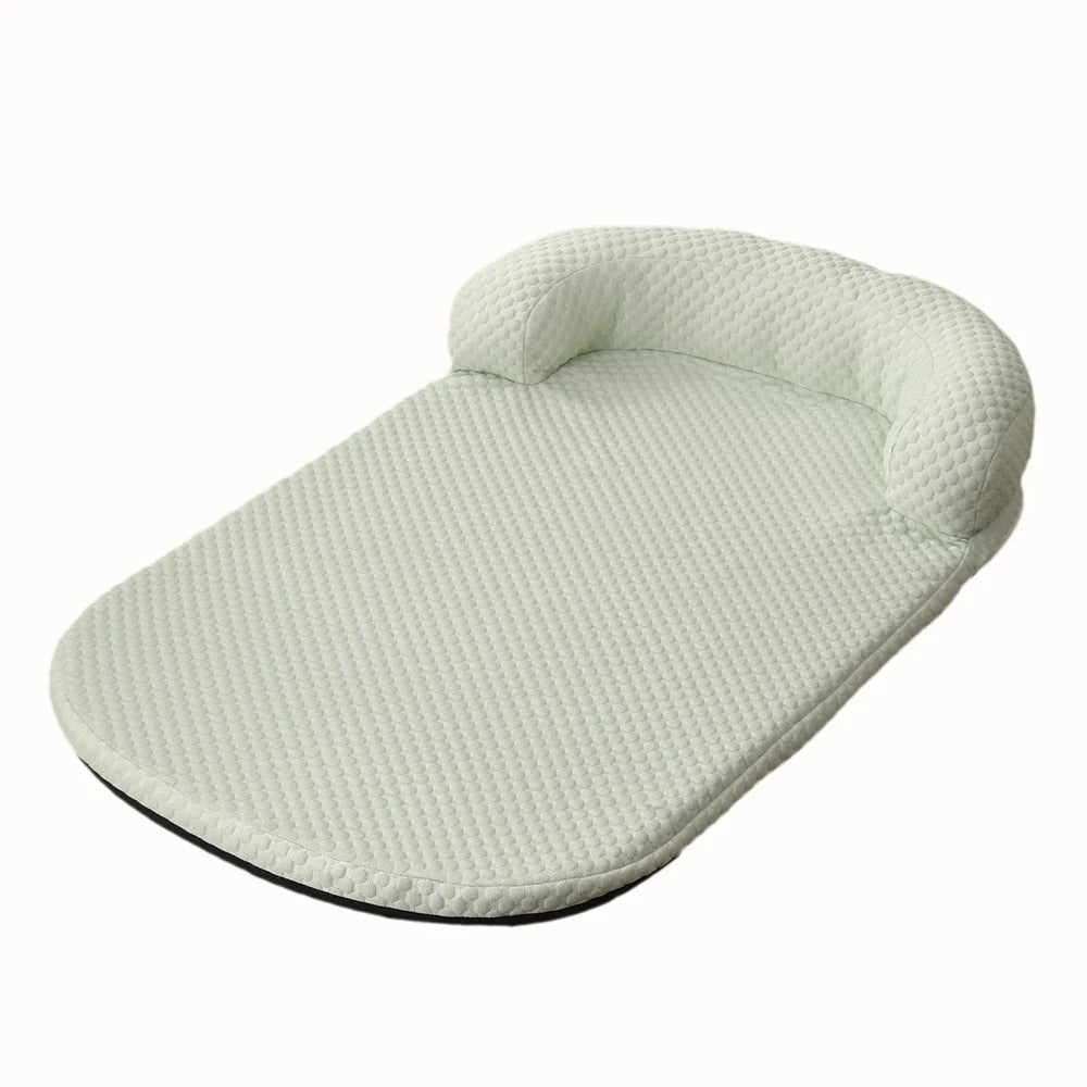 Pet Cooling Mat – Breathable Silk Cover, Machine-Washable & 3 Sizes