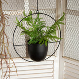 Optimized Product Title: "Moderner Hängeblumentopf aus hochwertigem Material – Stilvoller Pflanzenbehälter für Innen- und Außenbereich" 

This title includes relevant keywords and highlights the product's features, making it more appealing for Google Shop
