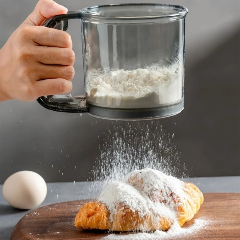 Enhanced Product Title: **250 ml Mehlsieb mit Quetschgriff – Hochwertiges Backsieb für präzises Mehl sieben und Backen** 

This title includes relevant keywords while providing additional context about the product's use and quality, making it more appeali