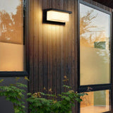 Optimized Product Title:  
"Wetterfeste 20W Außen-LED-Wandleuchte mit Bewegungsmelder – Energiesparend & Langlebig für Sicherheit im Freien"  

This title includes relevant keywords while providing additional details that may attract potential buyers.