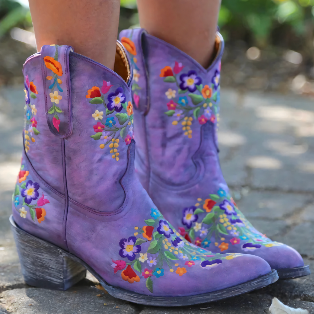 Sierra – Waterproof Vintage Cowgirl Boots