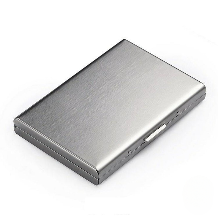 RFID-Blocking Metal Card Holder – Holds 6 Cards, Slim Anti-Theft & Pop-Up Design