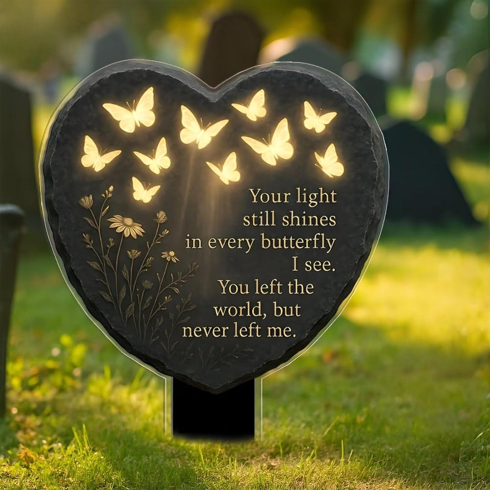 Enhanced Product Title: "Schmetterling-Herz Gedenkplakette aus Acryl mit Warmweißer LED-Beleuchtung – Elegante Erinnerungsplakette für besondere Anlässe" 

This title includes relevant keywords while providing additional context to attract potential buyer