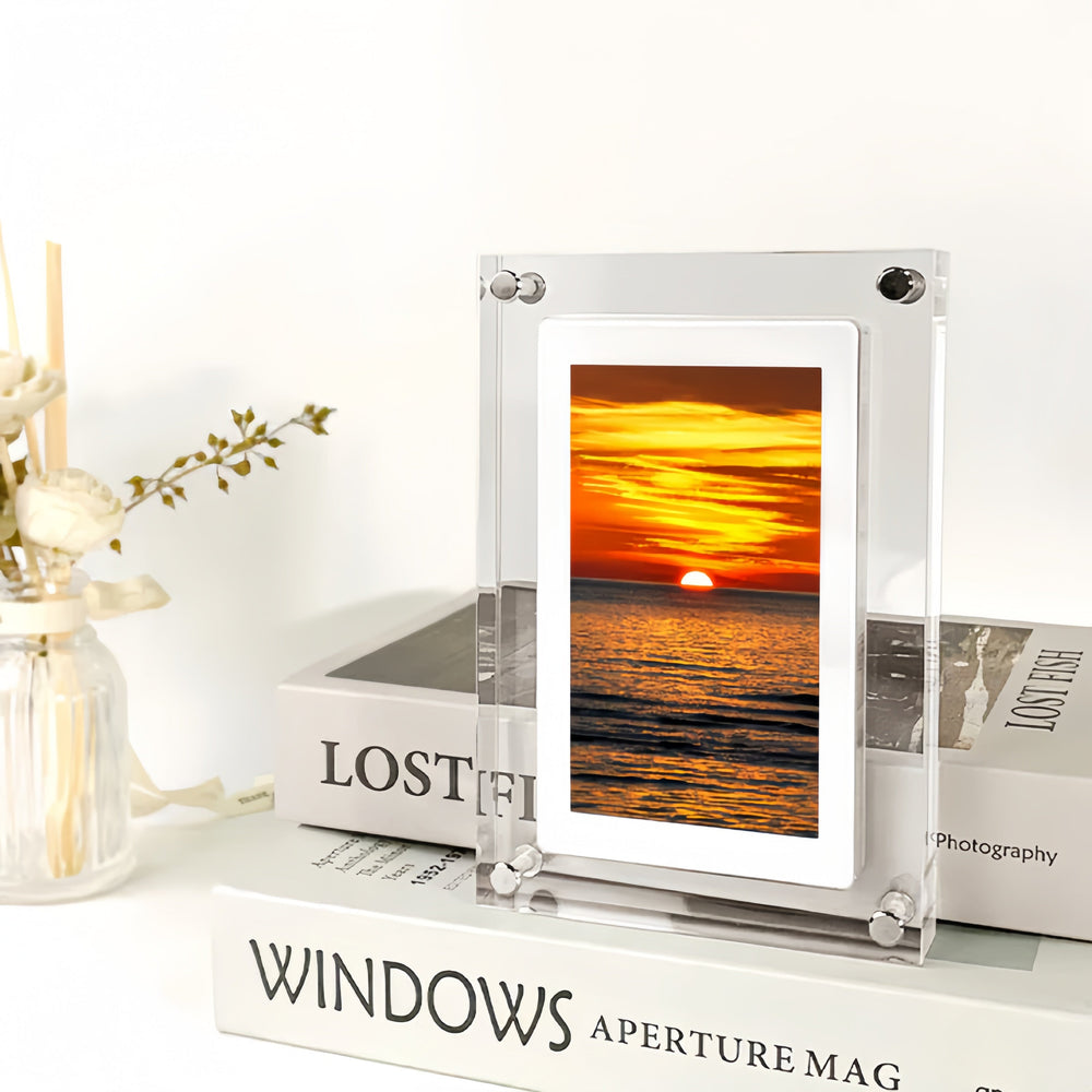 7-Inch Digital Video Photo Frame – HD Display, 2GB Storage & Rechargeable Battery