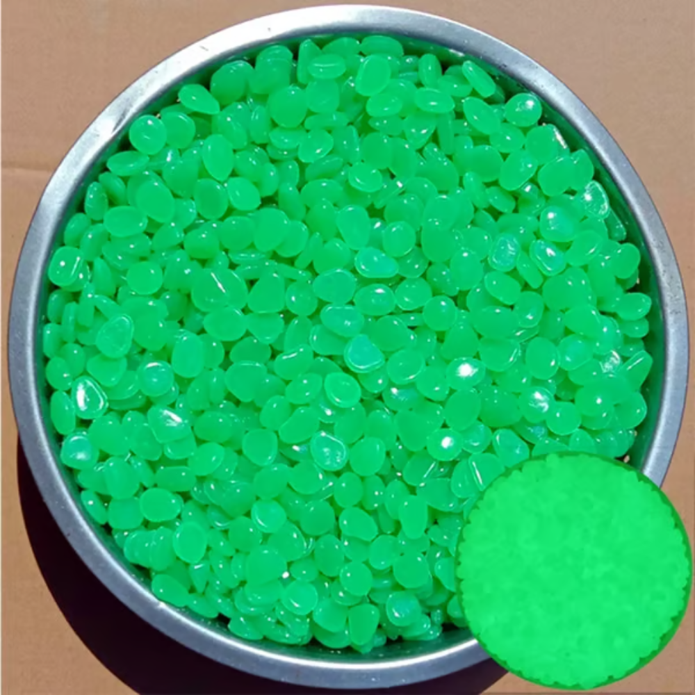 Glow-in-the-Dark Garden Pebbles – Solar-Charged Resin, 10-Hour Glow, Garden & Aquarium Safe
