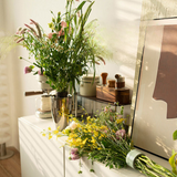 Optimized Product Title: "Blumenstielhalter für Vasen – 2er-Set Perforierter Strauß-Organizer für Perfekte Blumenarrangements" 

This title includes relevant keywords while maintaining clarity and appeal for potential buyers.