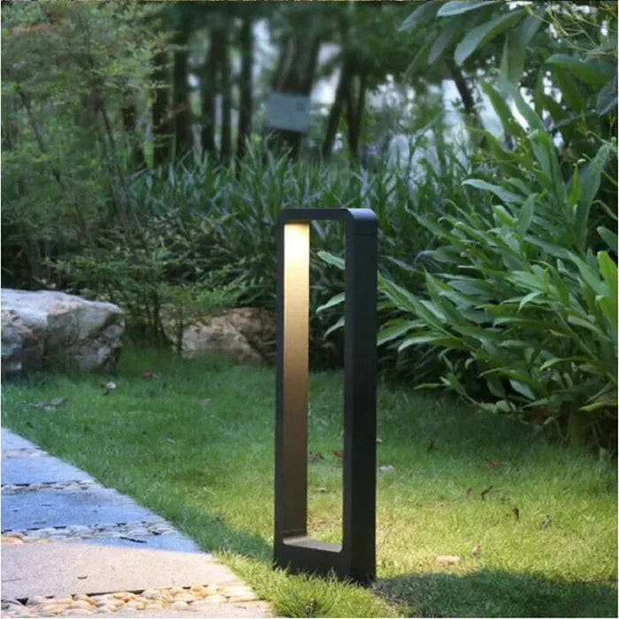 Enhanced Product Title: "Wetterfeste Außen-LED-Pollerleuchte – Stilvolle Gartenweg-Beleuchtung für Sicherheit und Ambiente" 

This title includes keywords that enhance searchability while providing a clear description of the product's features and benefit