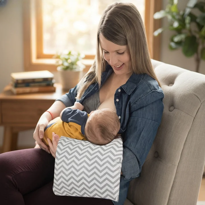 Enhanced Product Title: "Arm-Stillkissen für Stillende – Ergonomische Unterstützung für Komfort beim Stillen" 

This title includes relevant keywords while emphasizing the product's benefits, making it more appealing for Google Shopping searches.
