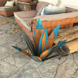 Solar Agave Garden Light – Handcrafted Metal, Weatherproof & Warm LED Glow