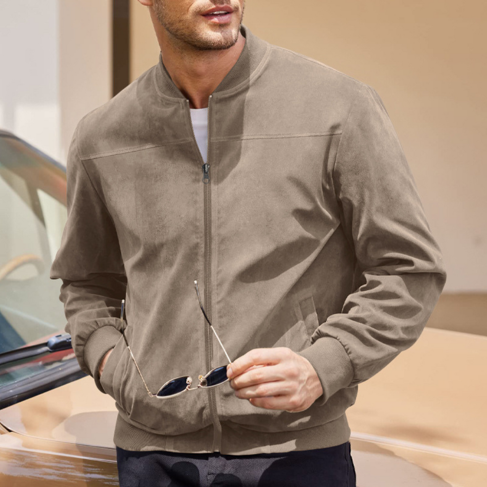 Enhanced Product Title: "Cole™ - Vielseitige Leichte Jacke für Herren und Damen - Ideal für Alle Jahreszeiten" 

This title includes keywords like "Herren" and "Damen" to attract a broader audience and emphasizes versatility, which can improve search visi