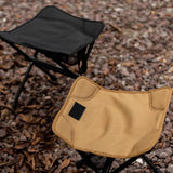 Optimized Product Title: **Klappbarer Campinghocker – Tragbarer Outdoor-Sitz mit Netzablage für Komfort und Bequemlichkeit – Ideal für Camping, Wandern und Picknicks** 

This title includes relevant keywords and phrases that potential customers might sear
