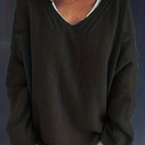 Plus Size Fall Oversized V-Neck Sweater for Curvy Figures - Cozy & Stylish Knitwear