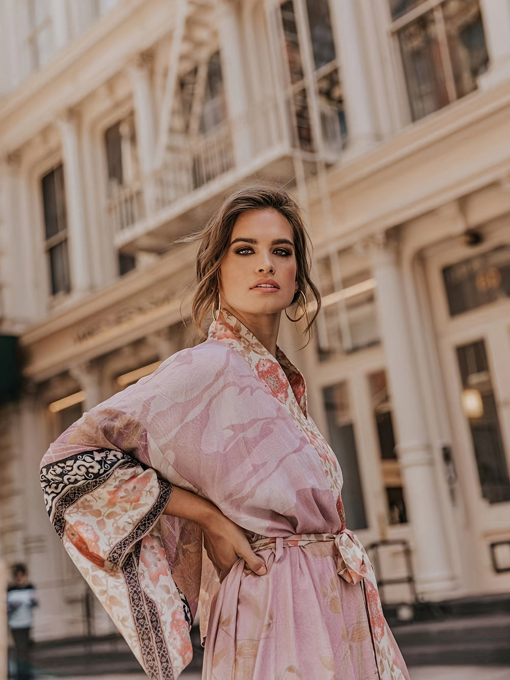 Isabella – Red Floral Print Kimono