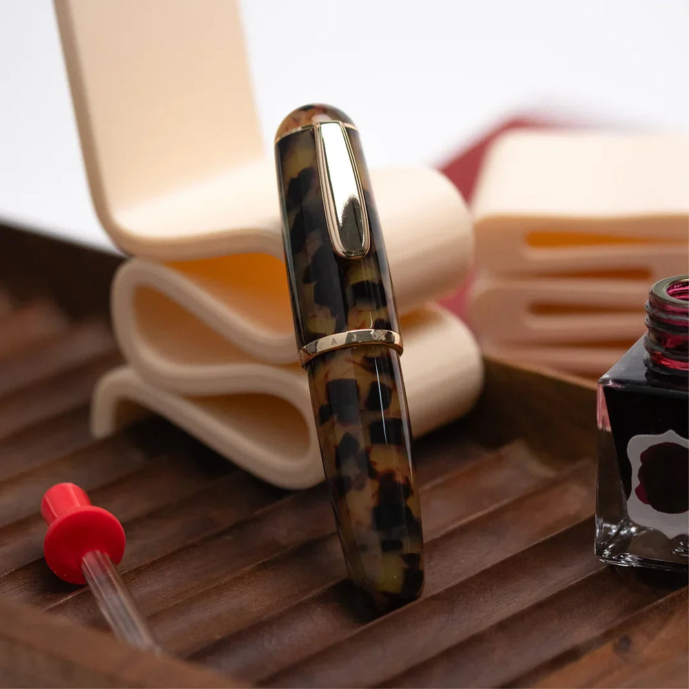 Acrylic Fountain Pen – EF 0.38 mm Nib, Smooth Ink Flow & 9 Colors
